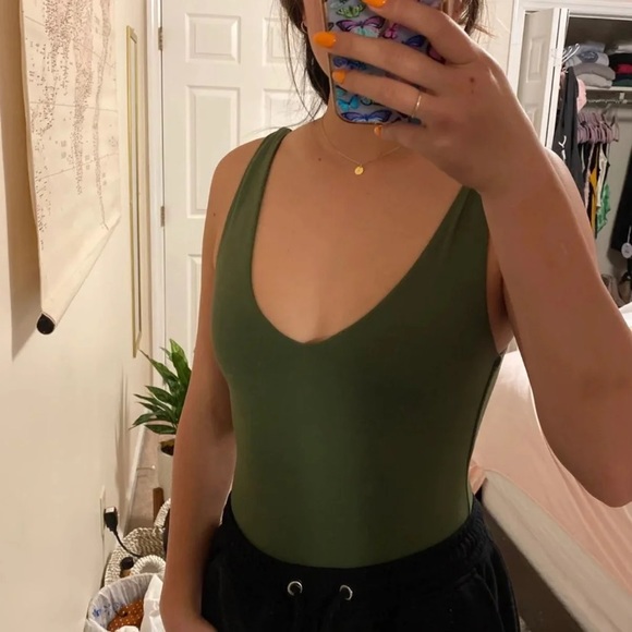 SOLD ✅ - Picture 2 of 2